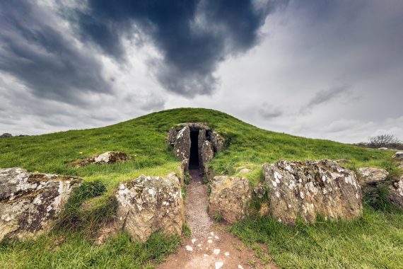 chambered cairn